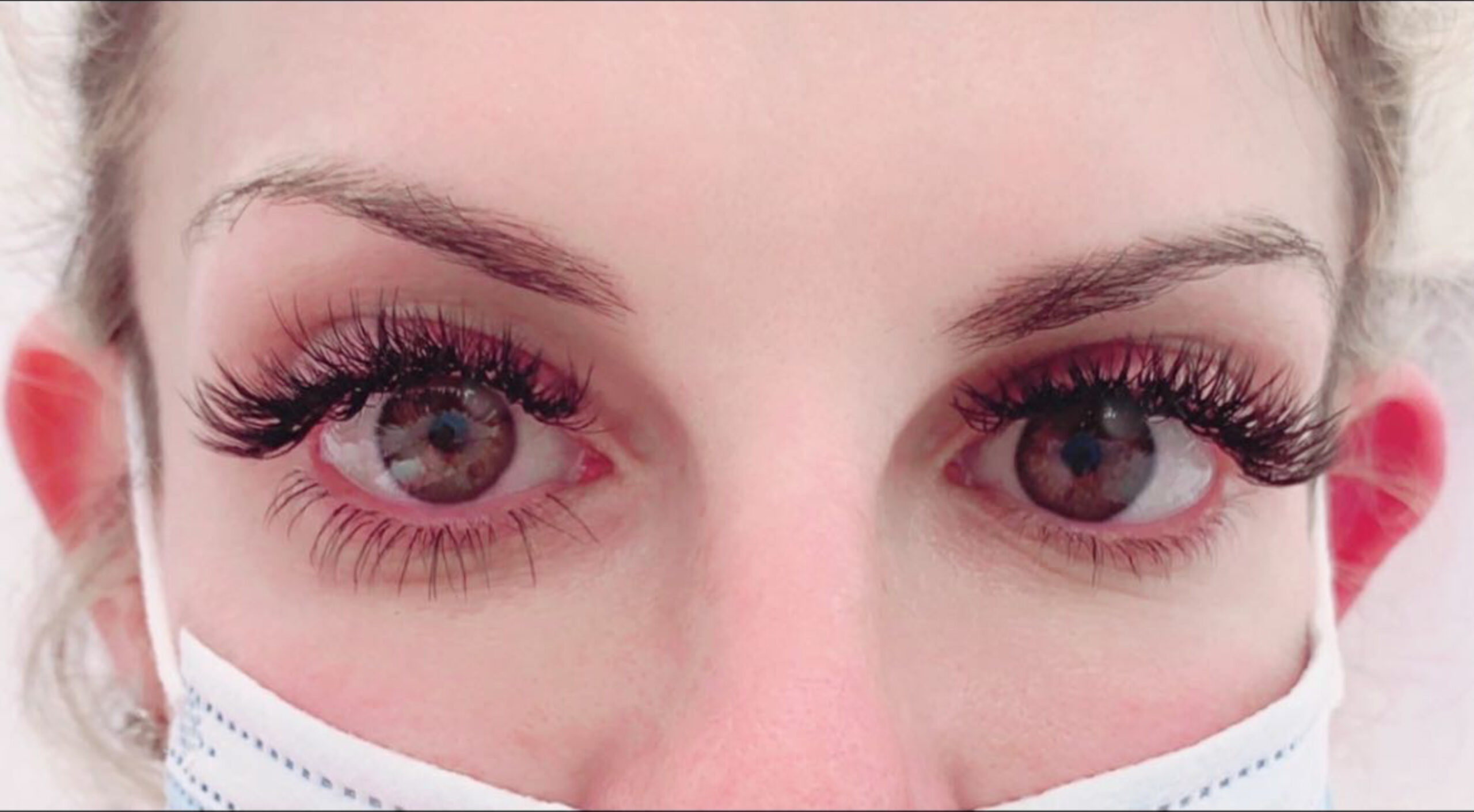 Eyelash Extension Services CA