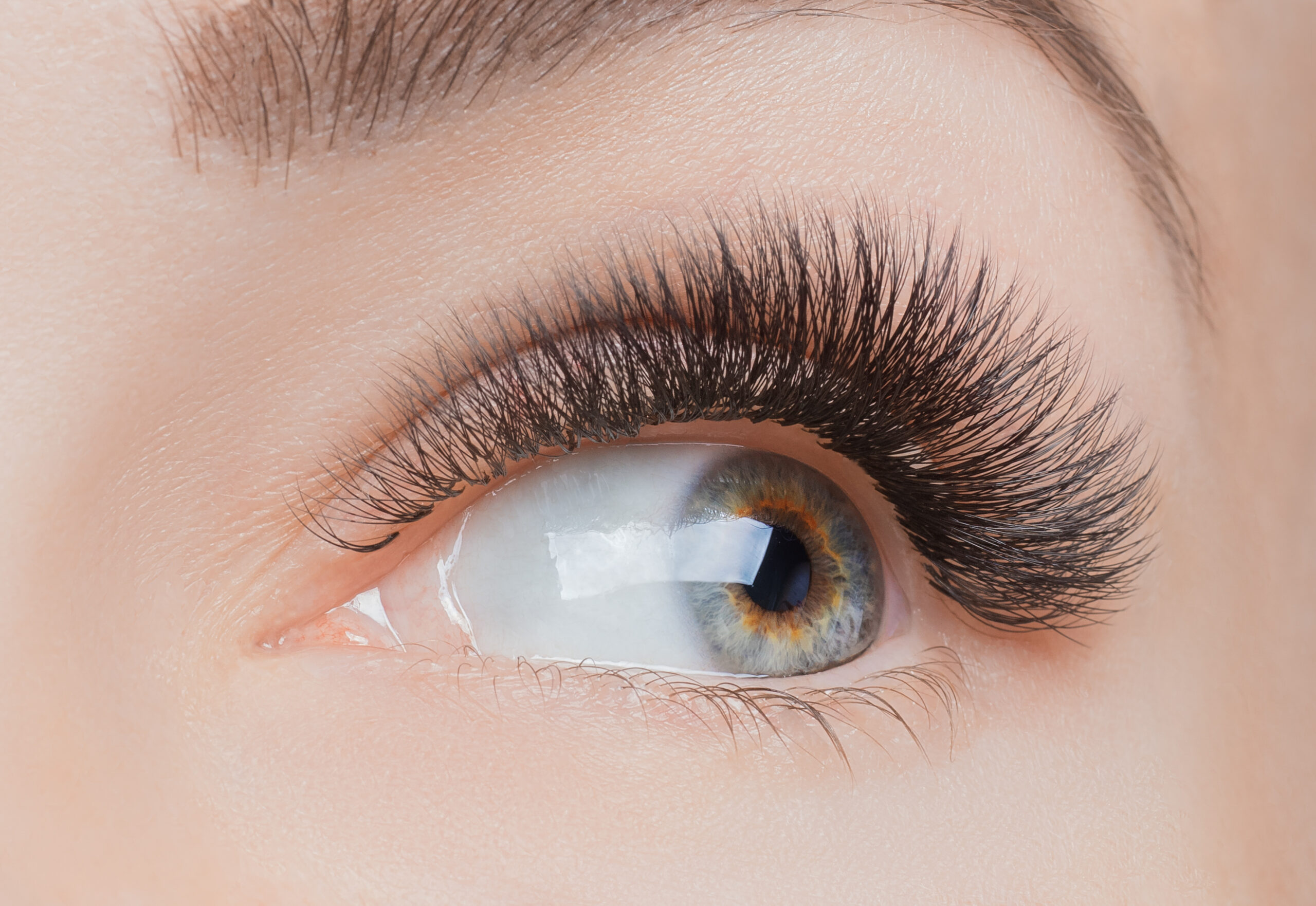 eyelash extension in Redondo Beach, ca